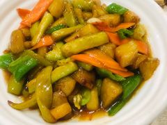 东北地三鲜-金良酸菜鱼(宁海路总店)