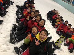 -乔波室内滑雪场