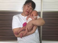 -爱月宝月嫂·育儿嫂(哈尔滨总店)