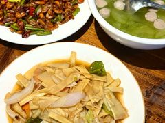 -老街坊餐吧