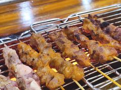 -哈尔滨小酒馆·鲜肉现穿自助烧烤(康新花园店)