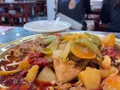 -牛一嘴·兰州牛肉面·大盘鸡(财富中心店)