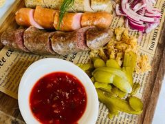 -马克西姆俄罗斯餐厅(通亚街店)