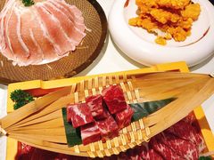 三色牛肉船-上房火鍋(新天地店)