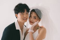 -喜爱高定婚纱摄影