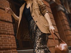 -1886德国汽车餐厅(外滩中央店)