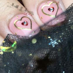 -一笔绣狂草美甲坊