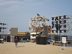 -北戴河碧螺塔海上酒吧公园