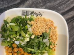 -老船舫·现做活鲜鱼馆(东郊记忆店)