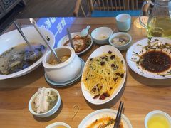 -严记小天府酸菜鱼(西四路店)