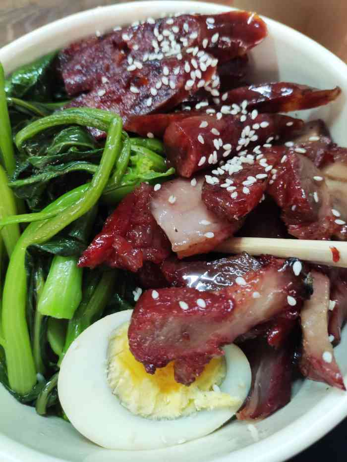 港岛记·香港叉烧饭(领好广场店)-"[薄荷]环境: 很棒,很典型的港式菜