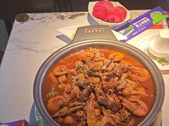 -徐记小怪兽肉蟹煲店(哈西万达金街店)