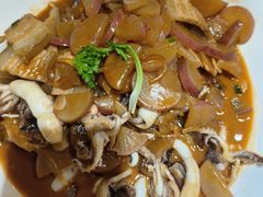 -品味居·首店·大连鲜活海鲜大连菜(东港店)