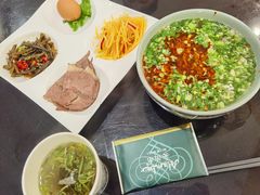 -安泊尔牛肉面(北滨河路店)
