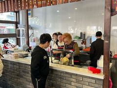 -长人馄饨铺(解放街店)