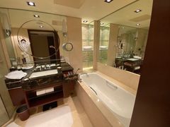 -上海波特曼丽思卡尔顿酒店