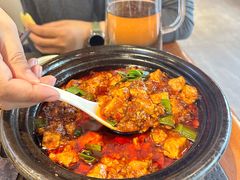 -万重锦·人文川菜馆(骡马市店)
