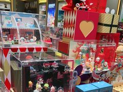 -泡泡玛特POPMART(凯德大峡谷店)