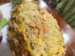 -Dang restaurant (patong phuket)