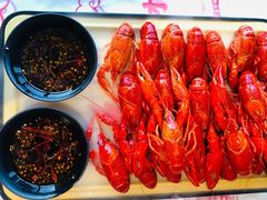 -肥肥虾庄·金牌油焖大虾(杨园滨江时代walk店)