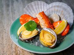 -松山湖凯悦酒店·Café自助餐厅·周末火舞秀表演