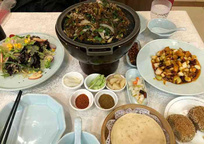 烤肉季(鲜鱼口店)-"冲着招牌菜烤羊肉取得,结果很失望,做的不.