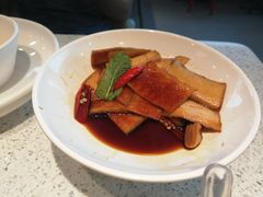 -老佛爷铜炉蛙锅(海岸城店)