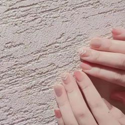 -RL Nail·瑞丽美甲美睫品牌原创店