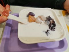 -满记甜品(优客百盛店)
