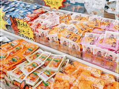 -零食小镇(彤万乐商贸店)