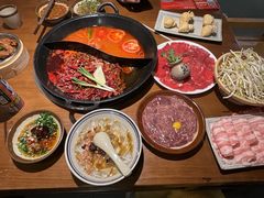 -巴隆门重庆老火锅(太湖路店)