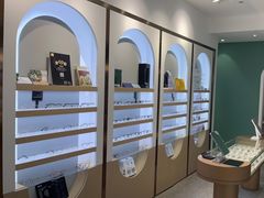 -无界眼镜MaxLess(南翔印象城店)