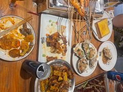 -喝丢一只鞋海鲜烧烤·海肠捞饭(文体街店)