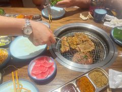 -明洞阿姨·韩式酱蟹烤肉·创意料理(三元桥店)