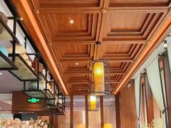 -八府香鸭·啫啫煲(华山路店)