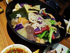 -万记麻辣烫国展总店