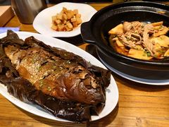 -泉畔人家·老济南经典鲁菜(大明湖店)