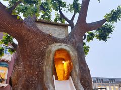 -王府井奥莱临潼小镇(临潼店)