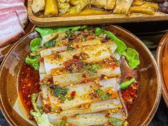 -阿山卓·野生菌火锅·纳西火塘烤肉