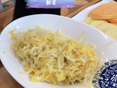 -楼外楼大刀肉传统火锅居(博学路店)