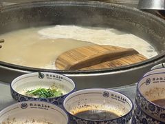 -镇南锅盖面馆(解放路店)