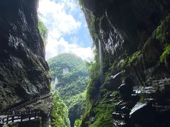 -龙水峡地缝景区