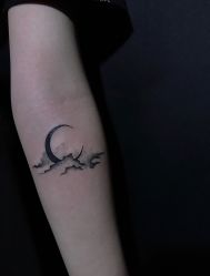 -木子·纹身店TATTOO穿孔·洗纹身