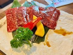 -炼火烤肉店