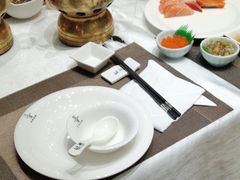 -云顶旋转自助景观餐厅