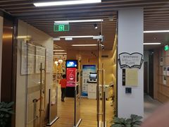 -漕河泾街道图书馆(漕河泾社区文化活动中心店)