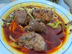 -易毛特色牛肉面(解放碑步行街店)