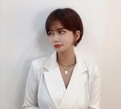 -时尚殿堂明星门店