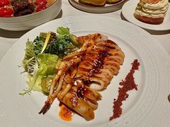 -Mogul Eatery·大亨餐酒馆