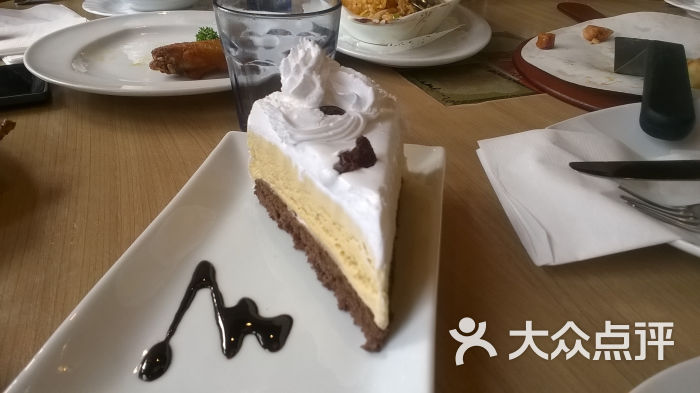 朗姆提子雪域蛋糕